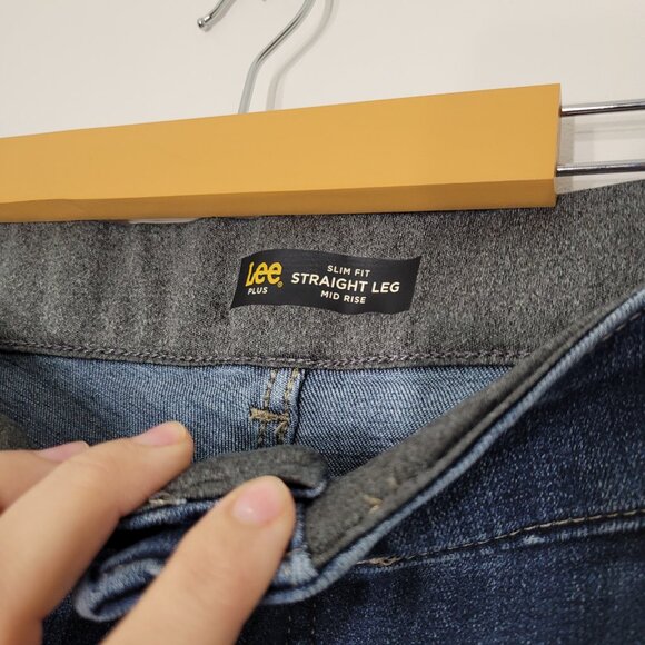 Lee Plus Women's Blue Cotton Mid Rise Slim Fit Stright Leg Denim Jeans Size 22W - Picture 10 of 16